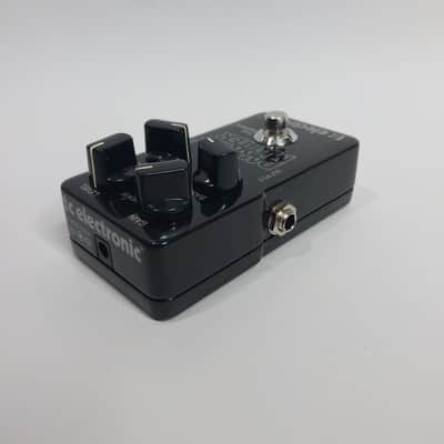 TC Electronic Dark Matter Distortion with Box image 5
