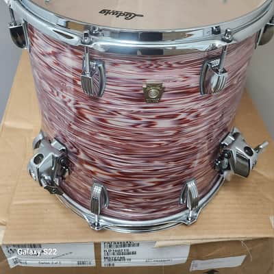 Ludwig *Pre-Order* Classic Maple 14x14" Vintage Pink Oyster Floor Tom Drum w/Legs | NEW | Made in the USA| Special Order | Authorized Dealer image 2