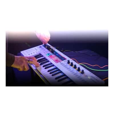 Arturia KeyStep Pro 37-Key Controller/Sequencer USB/MIDI/CV Keyboard Controller image 8