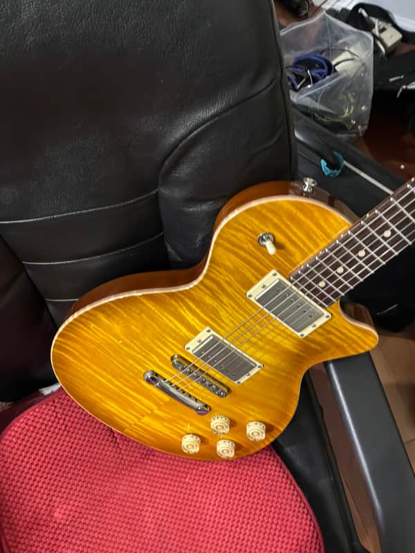 Tom Anderson Guitarworks Bobcat with Throbaks image 1