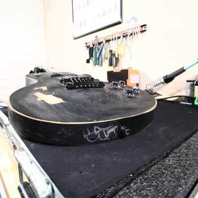Gibson Les Paul Gothic Satin Black 2000 Electric Guitar image 23