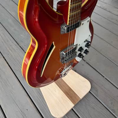 Stunning 1970 Rickenbacker 381 Fireglow w/ Original Case RARE image 4