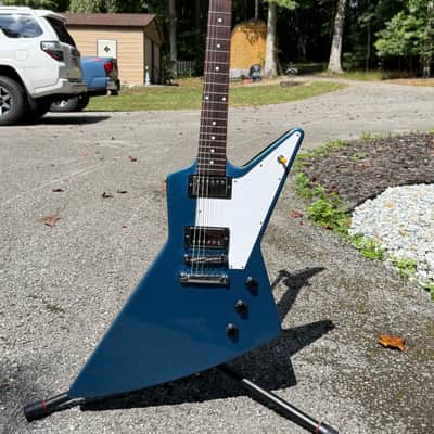 Gibson Explorer - Professional Replay Guitars Pelham Blue Refinish - OHSC image 13