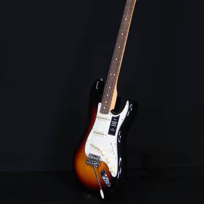 Fender Player II Stratocaster, Rosewood FB, 3-Color Sunburst image 6
