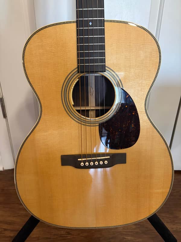Martin Standard Series OM-28E with LR Baggs Electronics 2025 - Present - Natural image 1