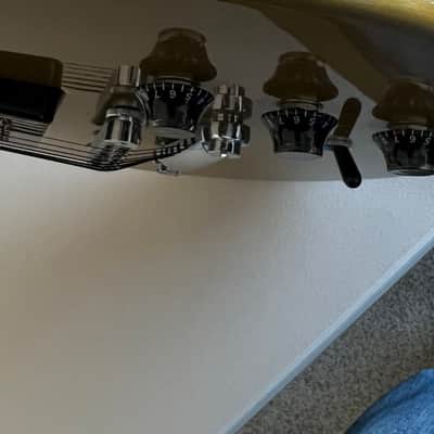 Hamer USA Special 1992 TV Yellow image 8