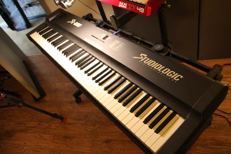 Fatar / Studiologic SL-880 Weighted 88-key keyboard (controller) image 1