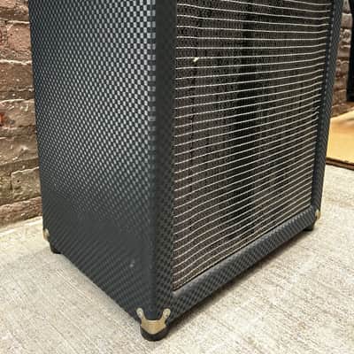 Ampeg Rocket Bass Model B-50R 50-Watt 1x12" Bass Combo 1996 - 2004 - Blue Diamond image 2