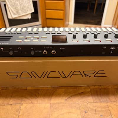 Sonicware ELZ_1 37-Key FM Synthesizer 2018 - Present - Black image 8