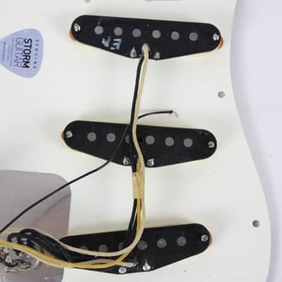 2002 Fender ST-62 Vintage 1962 Reissue Stratocaster Loaded Pickguard Folk Flowers Custom Graphic Crafted in Japan image 10