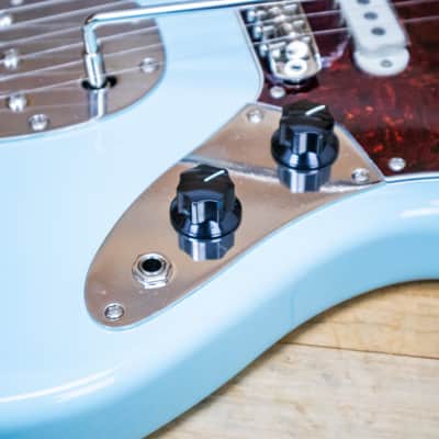 Squier FSR Classic Vibe '70s Jaguar Electric Guitar, Daphne Blue U283632 image 6