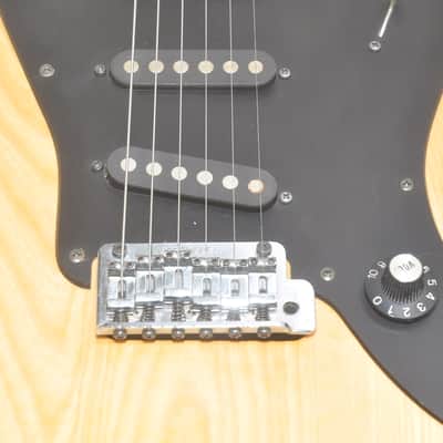 FERNANDES JG-65 Electric guitar Ref No 7515 image 4