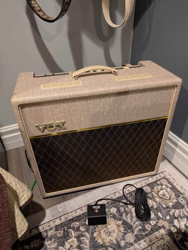 Vox AC15HW1X Hand-Wired 2-Channel 15-Watt 1x12