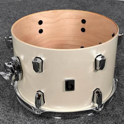 British Drum Company Enigma 3pc Club Drum Set Satin Olde English White image 6