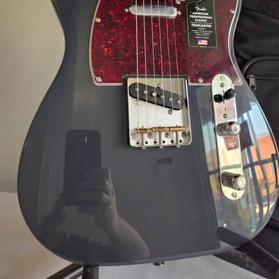 Fender American Professional Classic Telecaster w/deluxe gigbag image 3