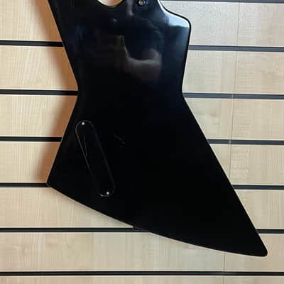 Gibson 2004 Explorer '76 Reissue Ebony Electric Guitar Case Made in USA used image 11