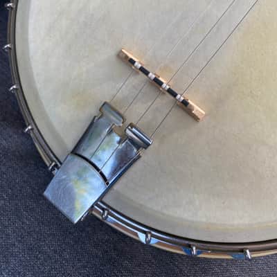 Tenor banjo image 3
