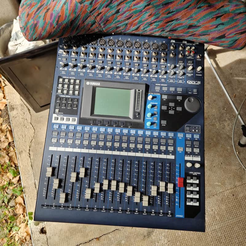 Yamaha 01V96 image 1