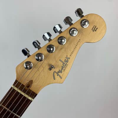 Fender VG Strat USA . - Sunburst with Rosewood neck.& Fender hardshell case image 15