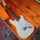 Fender Jeff Beck Artist Series Stratocaster w/ Hot Noiseless Pickups 2020 - Olympic White