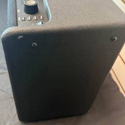 Fender Mustang LT25 25 Watt 1x8” Combo Amp - Pre Owned image 3