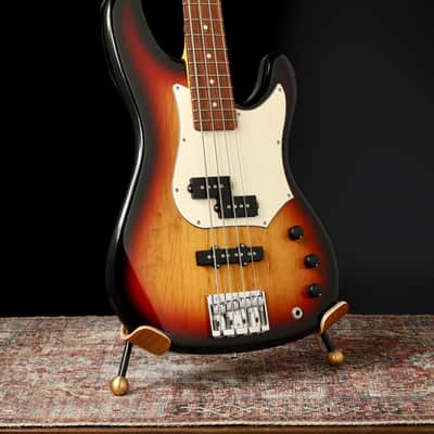 Sugi RMII Bass 2024 - Sunburst image 3