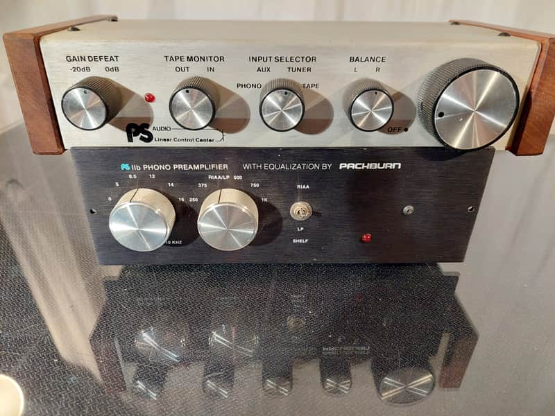 PS Audio PS IIb & PS Linear Control Center 1979 / 80 image 1