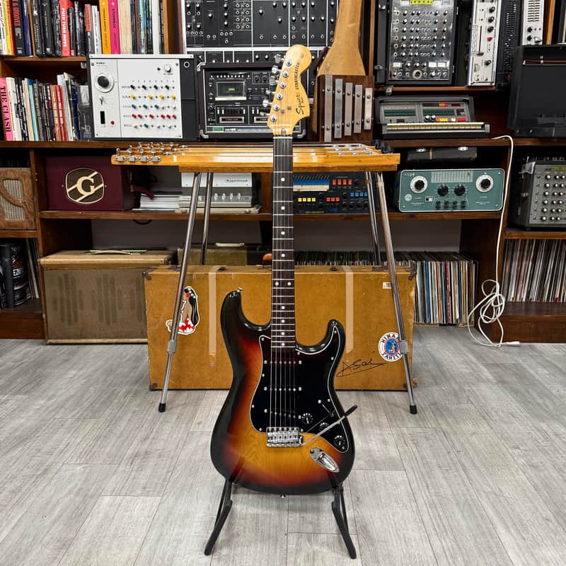 Fender Squier Stratocaster JV 1983