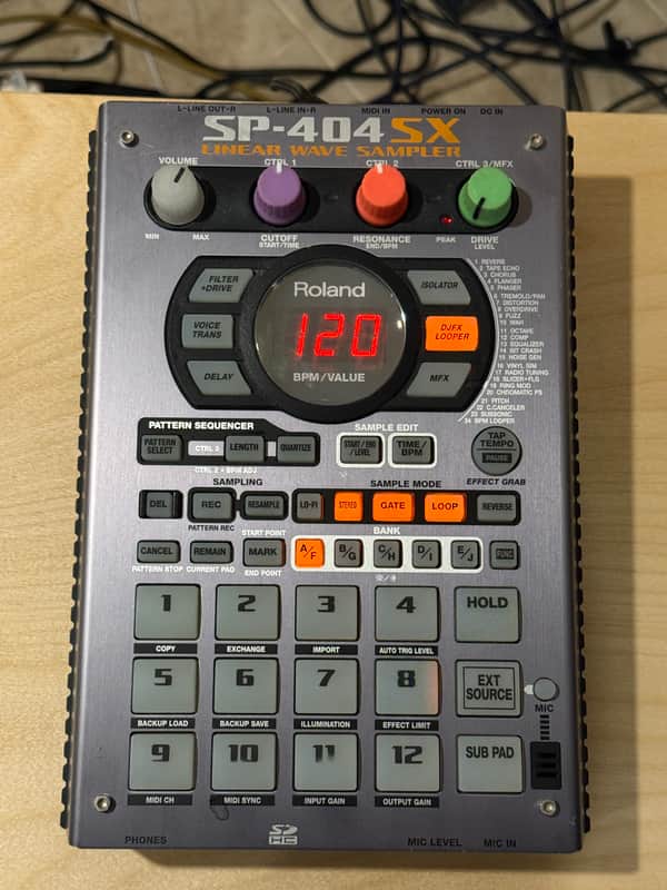 Roland SP-404SX Linear Wave Sampler | Reverb
