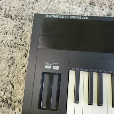 Native Instruments Komplete Kontrol S88 image 4