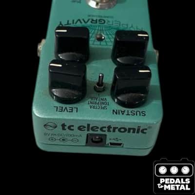 TC Electronic HyperGravity Compressor 2015 - Present - Green - X18174 image 2