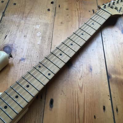 Squier Stratocaster Electric Guitar Made in Korea 1994 CN image 6