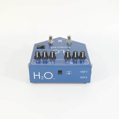 Visual Sound H2O Liquid Chorus and Echo MK1 (s/n HO06407) image 5
