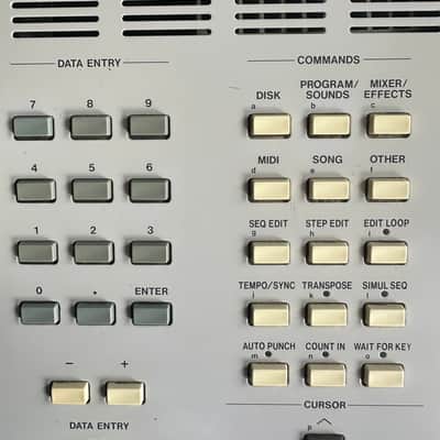 Akai MPC3000 MPC-3000 Sampler Drum Machine image 6