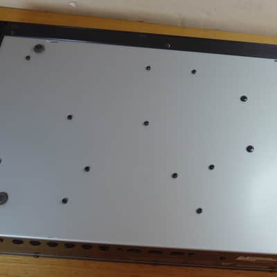 Roland JV-1080  Rack Mount Sound Module JP 64 Voice Synthesizer image 13