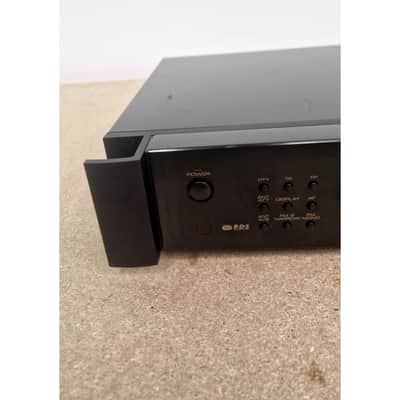 Rotel RCD-1072 - CD Players - Black - Good w/ remote image 4