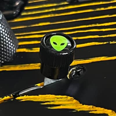 Kinnatone Alien Switch tip knob for Blade style switch 3 or 5 way for Fender Strat tele Jackson Ibanez others image 4