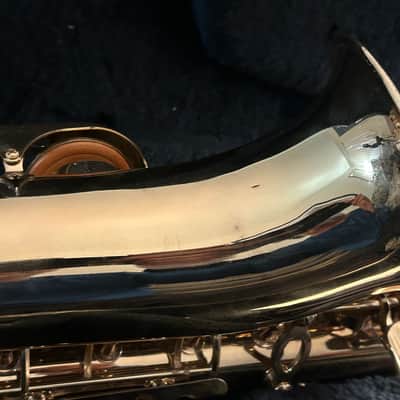 Jupiter SAS-767 alto saxophone with accessories great shape image 3