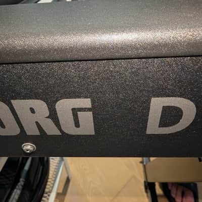 Korg D1 88-key digital stage piano in excellent condition (original box included). image 6