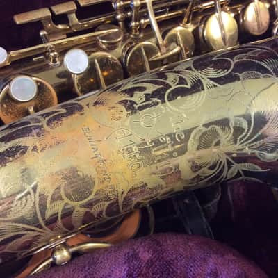 Martin The Martin Professional Alto Saxophone Original Lacquer image 2