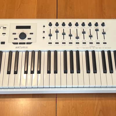 Arturia KeyLab 88 MkII MIDI Controller 2019 - Present - White