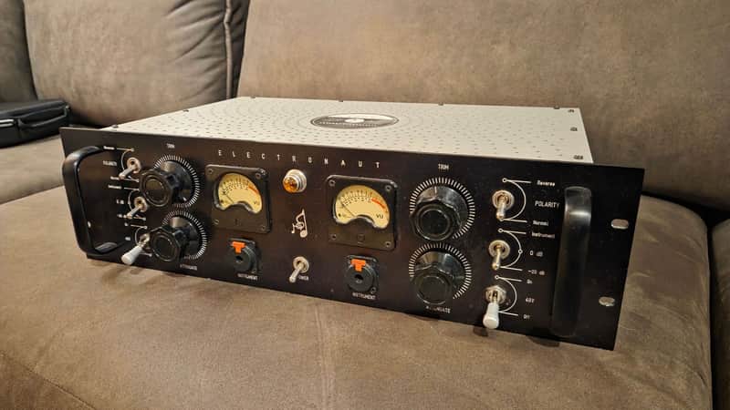 Electronaut M63 2010 - Black image 1
