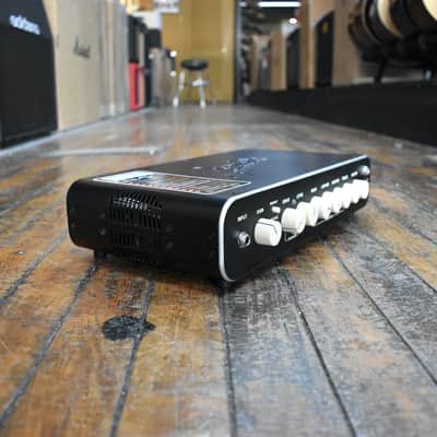 Fender Rumble 800 800-watt Bass Amplifier Head Early 2020s image 3