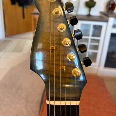 Custom PRS-style Strat 2000’s-2010’s - Glossy image 3