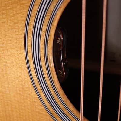 Martin 000E Retro Plus Series Acoustic-Electric Guitar Natural Spruce/Granadillo 1944 image 14