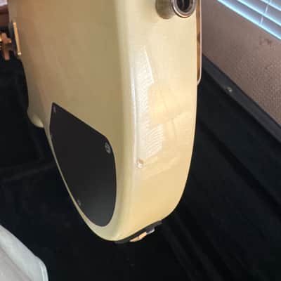 Fender Contemporary Precision Bass Lyte MIJ 1989 - 1995 - Frost White image 5