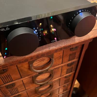 Cyrus One Integrated Amplifier image 2