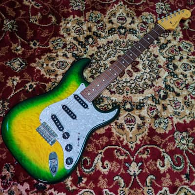 *RARE* 2013 Fender Stratocaster '62 Reissue ST62QT-YLM Yellow Lime Burst, High Grade Quilt Maple Top, Non-Catalog w/ Hangtags, MIJ Fujigen image 5