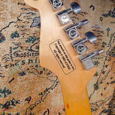Fender FSR "Splattercaster" Standard Splatter Stratocaster with Rosewood Fretboard 2003 - 2004 - Olympic White, Aztec Gold, and Inca Silver Swirl over Black image 17