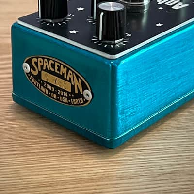 Spaceman Aphelion Overdrive 2010s - Turquoise Edition image 2